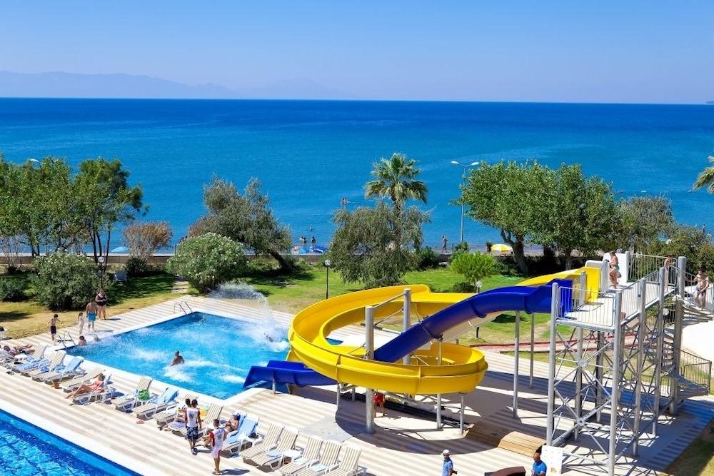 Gumuldur Resort Hotel & Spa Екстер'єр фото